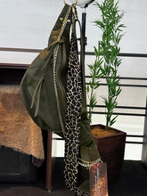 Carregar imagem no visualizador da galeria, Bolsa IPANEMA em couro legítimo