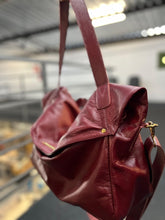 Carregar imagem no visualizador da galeria, Bolsa FRANÇA em couro legítimo