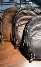 Carregar imagem no visualizador da galeria, Mochila CANADÁ em couro legítimo