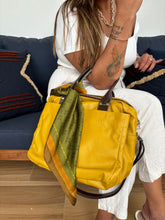 Carregar imagem no visualizador da galeria, Bolsa BUENOS AIRES em couro legítimo