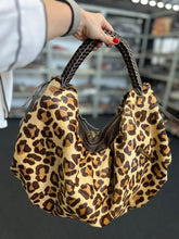 Carregar imagem no visualizador da galeria, Bolsa MORGANA em couro legítimo