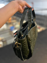 Carregar imagem no visualizador da galeria, Bolsa HOLANDA em couro legítimo
