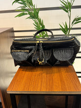 Carregar imagem no visualizador da galeria, LANÇAMENTO! Bolsa MAX POCHETE ARPOADOR em couro legítimo