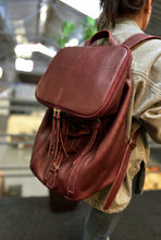 Carregar imagem no visualizador da galeria, Mala/Mochila ATLAS em couro legítimo