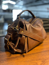 Carregar imagem no visualizador da galeria, Bolsa LUXEMBURGO em couro legítimo