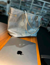 Carregar imagem no visualizador da galeria, Bolsa MARSELHA em couro legítimo