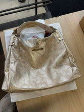 Carregar imagem no visualizador da galeria, Bolsa CAPADÓCIA em couro legítimo