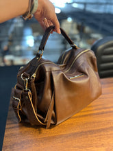 Carregar imagem no visualizador da galeria, Bolsa LUXEMBURGO em couro legítimo