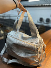 Carregar imagem no visualizador da galeria, Bolsa BAHAMAS MATELASSÊ em couro legítimo
