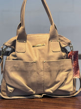 Carregar imagem no visualizador da galeria, Bolsa VALÊNCIA em couro legítimo