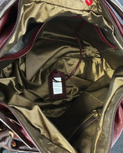 Carregar imagem no visualizador da galeria, Bolsa HAIA em couro legítimo