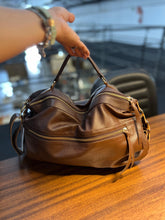 Carregar imagem no visualizador da galeria, Bolsa LUXEMBURGO em couro legítimo