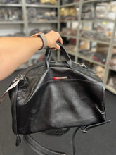 Carregar imagem no visualizador da galeria, Mala/Mochila ATLAS em couro legítimo