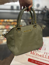 Carregar imagem no visualizador da galeria, Bolsa SARDEGNA em couro legítimo