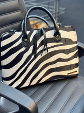 Carregar imagem no visualizador da galeria, Pasta Executiva para Notebook MANHATTAN em couro legítimo