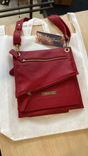 Carregar imagem no visualizador da galeria, Bolsa DIJON em couro legítimo