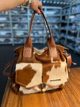 Carregar imagem no visualizador da galeria, Bolsa COSTA RICA em couro legítimo