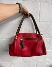 Carregar imagem no visualizador da galeria, Bolsa VIENA em couro legítimo