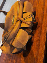 Carregar imagem no visualizador da galeria, LANÇAMENTO! Bolsa MAX POCHETE ARPOADOR em couro legítimo