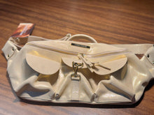Carregar imagem no visualizador da galeria, LANÇAMENTO! Bolsa MAX POCHETE ARPOADOR em couro legítimo