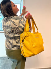 Carregar imagem no visualizador da galeria, Bolsa TURQUIA em couro legítimo