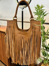 Carregar imagem no visualizador da galeria, Bolsa ESCÓCIA em couro legítimo