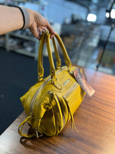 Carregar imagem no visualizador da galeria, Bolsa BRASIL em couro legítimo