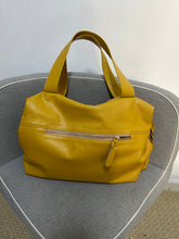 Carregar imagem no visualizador da galeria, Bolsa TURQUIA em couro legítimo