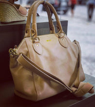 Carregar imagem no visualizador da galeria, Bolsa SARDEGNA em couro legítimo