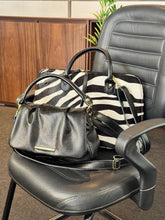 Carregar imagem no visualizador da galeria, Pasta Executiva para Notebook MANHATTAN em couro legítimo