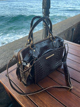 Carregar imagem no visualizador da galeria, Bolsa LONDRES em couro legítimo