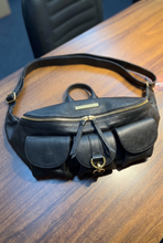 Carregar imagem no visualizador da galeria, LANÇAMENTO! Bolsa MAX POCHETE ARPOADOR em couro legítimo