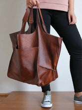 Carregar imagem no visualizador da galeria, Bolsa rústica BARONNI em couro legítimo