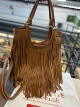 Carregar imagem no visualizador da galeria, Bolsa ESCÓCIA em couro legítimo