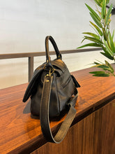 Carregar imagem no visualizador da galeria, Bolsa BOLÍVIA em couro legítimo