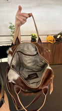 Carregar imagem no visualizador da galeria, Bolsa BUENOS AIRES em couro legítimo