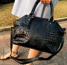 Carregar imagem no visualizador da galeria, Bolsa SARDEGNA em couro legítimo