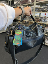 Carregar imagem no visualizador da galeria, Bolsa LUXEMBURGO em couro legítimo