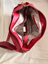 Carregar imagem no visualizador da galeria, LANÇAMENTO! Bolsa OCEANO em couro legítimo