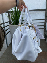 Carregar imagem no visualizador da galeria, Bolsa NOVA YORK em couro legítimo