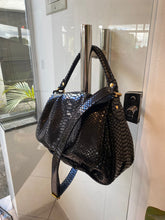 Carregar imagem no visualizador da galeria, Bolsa BOLÍVIA em couro legítimo