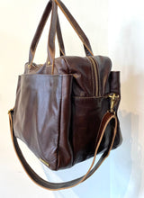 Carregar imagem no visualizador da galeria, Bolsa BUENOS AIRES em couro legítimo