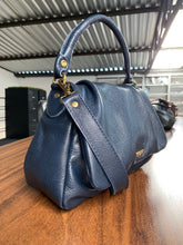 Carregar imagem no visualizador da galeria, Bolsa BOLÍVIA em couro legítimo