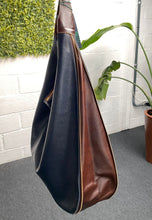 Carregar imagem no visualizador da galeria, Bolsa BANGKOK em couro legítimo