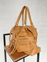 Carregar imagem no visualizador da galeria, Bolsa ESPANHA em couro legítimo