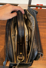 Carregar imagem no visualizador da galeria, Bolsa MÔNACO em couro legítimo