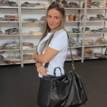 Carregar imagem no visualizador da galeria, Mala/Mochila ATLAS em couro legítimo