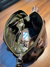 Carregar imagem no visualizador da galeria, Bolsa SARDEGNA em couro legítimo