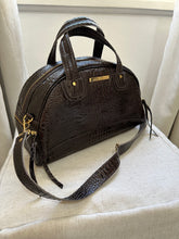 Carregar imagem no visualizador da galeria, Bolsa ROTERDÃ em couro legítimo