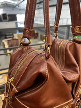 Carregar imagem no visualizador da galeria, Bolsa ESPANHA em couro legítimo